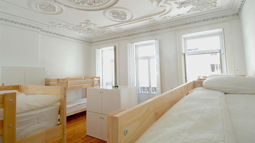 Chambre Familiale avec Salle de Bains Commune